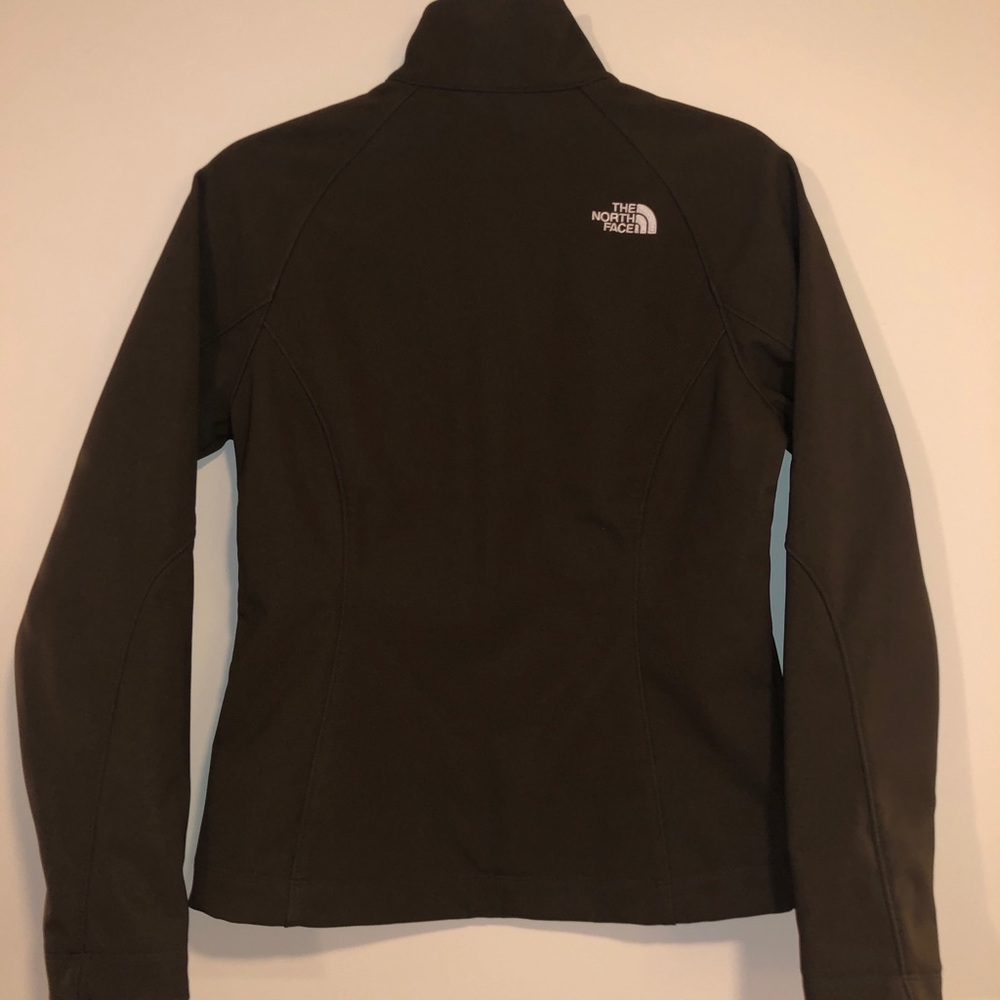 The North Face Women’s Shell Jacket - Picture 2 of 4